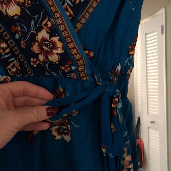 Floral romper! - Picture 3 of 6